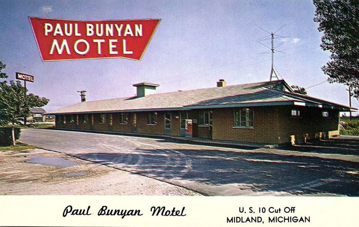Paul Bunyan Motel - Vintage Postcard